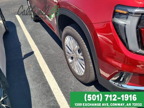 Used 2025 GMC Acadia Elevation w/ Elevation Premium Package FWD image 4