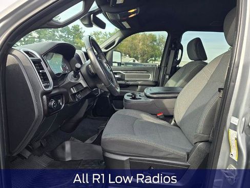 Used 2024 RAM 3500 Big Horn w/ Sport Appearance Package AWD/4WD image 12