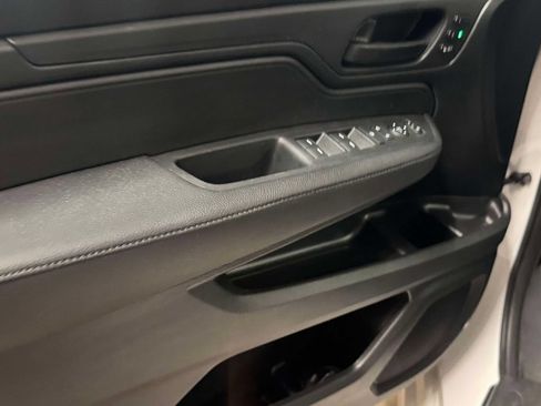 Certified 2023 Honda Odyssey Sport image 25