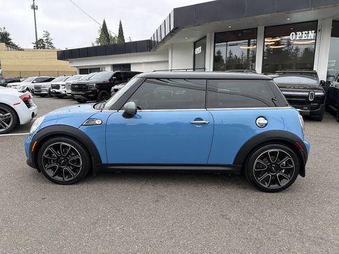 Used 2012 MINI Cooper Hardtop FWD image 2