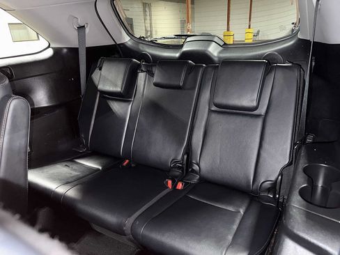 Used 2019 Toyota Highlander Limited AWD/4WD image 18