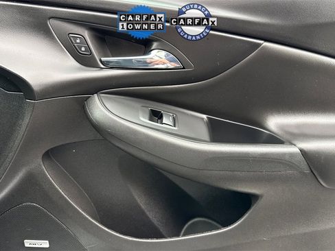Used 2016 Chevrolet Volt Premier w/ Driver Confidence Package image 23