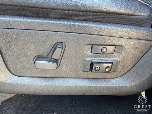 Used 2018 RAM 1500 Laramie w/ Convenience Group image 13