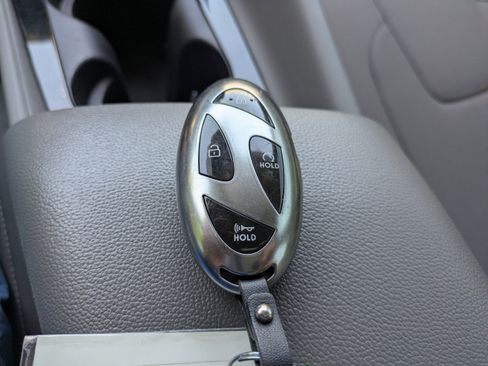 Used 2024 Hyundai Elantra SEL w/ Convenience Package FWD image 30