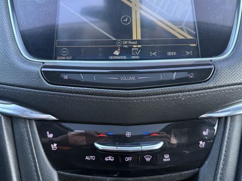 Used 2019 Cadillac XT5 Premium Luxury w/ LPO, Black Ice Package image 33