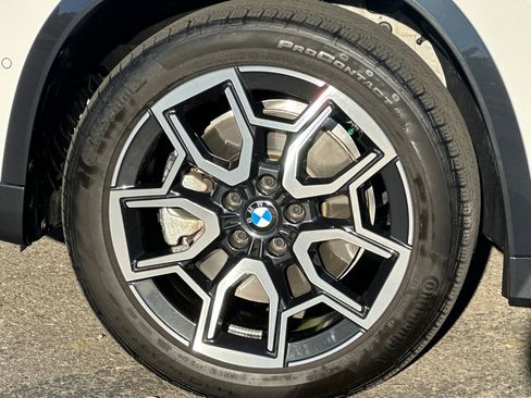 Used 2025 BMW X1 xDrive28i w/ Convenience Package image 38