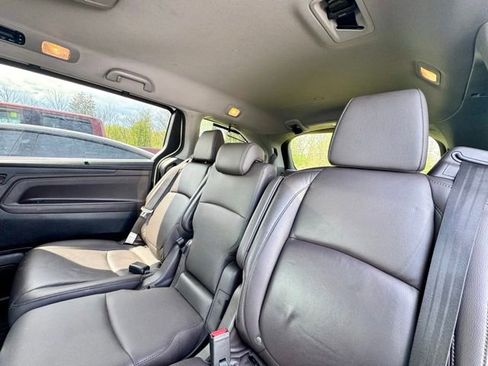 Used 2019 Honda Odyssey Elite image 17