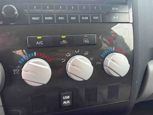 Used 2012 Toyota Tundra 4x4 Double Cab w/ TRD Off-Road Pkg image 26