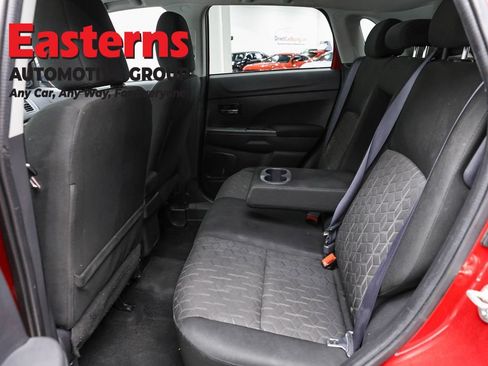Used 2023 Mitsubishi Outlander Sport ES AWD/4WD image 20