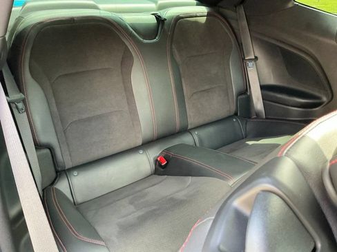 Used 2022 Chevrolet Camaro ZL1 RWD image 15