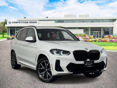 Used 2024 BMW X3 xDrive30i w/ Premium Package AWD/4WD image 1