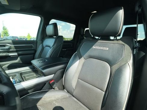 Used 2023 RAM 1500 Laramie AWD/4WD image 39