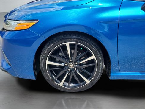 Used 2020 Toyota Camry XSE FWD image 32
