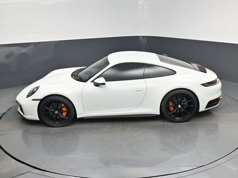 Used 2020 Porsche 911 Carrera 4S AWD/4WD image 14