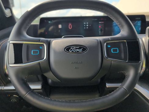 Used 2026 Ford Expedition Tremor AWD/4WD image 12