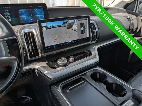 Certified 2025 Ford Expedition Max Platinum w/ Driver's Package AWD/4WD image 34