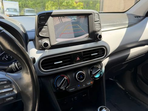 Used 2019 Hyundai Kona SEL AWD/4WD image 37
