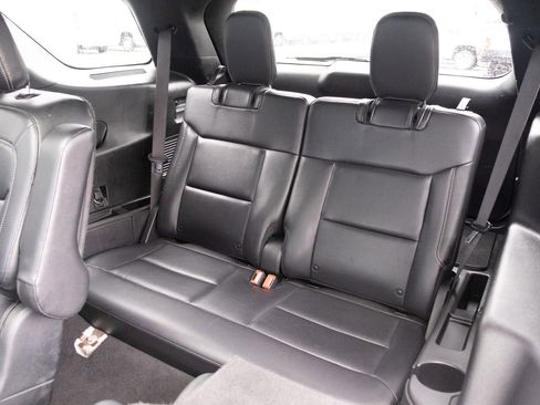 Used 2020 Ford Explorer XLT w/ Equipment Group 202A image 20