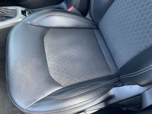 Used 2017 Jeep Compass Latitude image 11