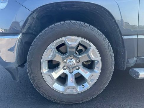Used 2021 RAM 1500 Big Horn AWD/4WD image 2