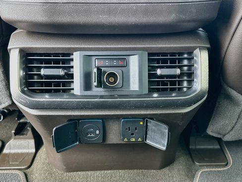 Used 2021 Ford F150 King Ranch w/ Equipment Group 601A High AWD/4WD image 16