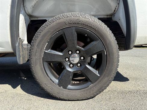 Used 2015 GMC Sierra 1500 4x4 Double Cab w/ Elevation Edition image 12