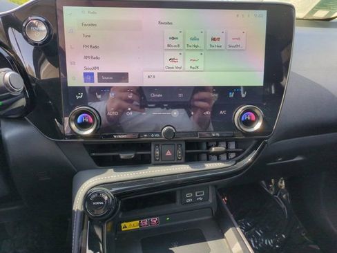 Used 2023 Lexus NX 450h+ AWD image 20