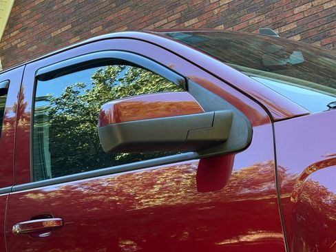 Used 2017 Chevrolet Silverado 1500 LT w/ All Star Edition image 28