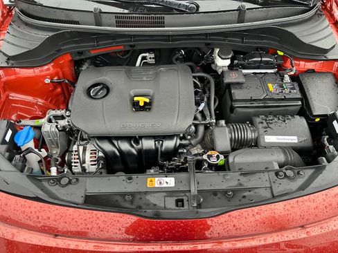 Used 2023 Kia Soul LX image 28