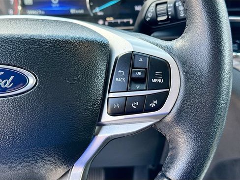 Certified 2023 Ford Explorer Limited w/ Limited Technology Package AWD/4WD image 13