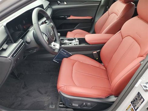 New 2026 Kia K5 GT-Line image 5