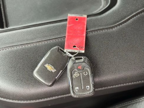 Used 2020 Chevrolet Silverado 1500 RST image 69