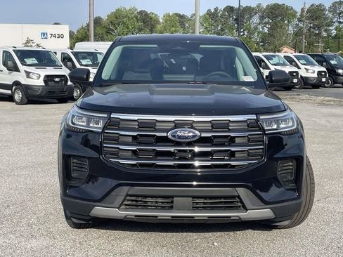 New 2026 Ford Explorer Active image 6