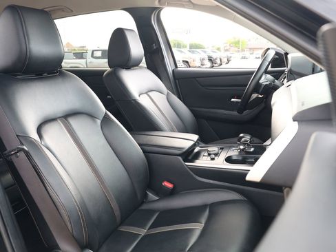 Used 2025 MAZDA CX-90 3.3 Turbo w/ Select Package AWD/4WD image 29