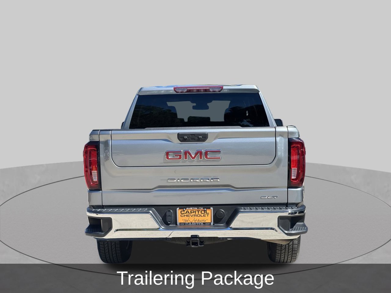 Used 2025 GMC Sierra 1500 SLT RWD image 4