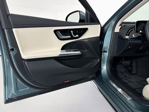 New 2026 Mercedes-Benz E 450 4MATIC Sedan image 20
