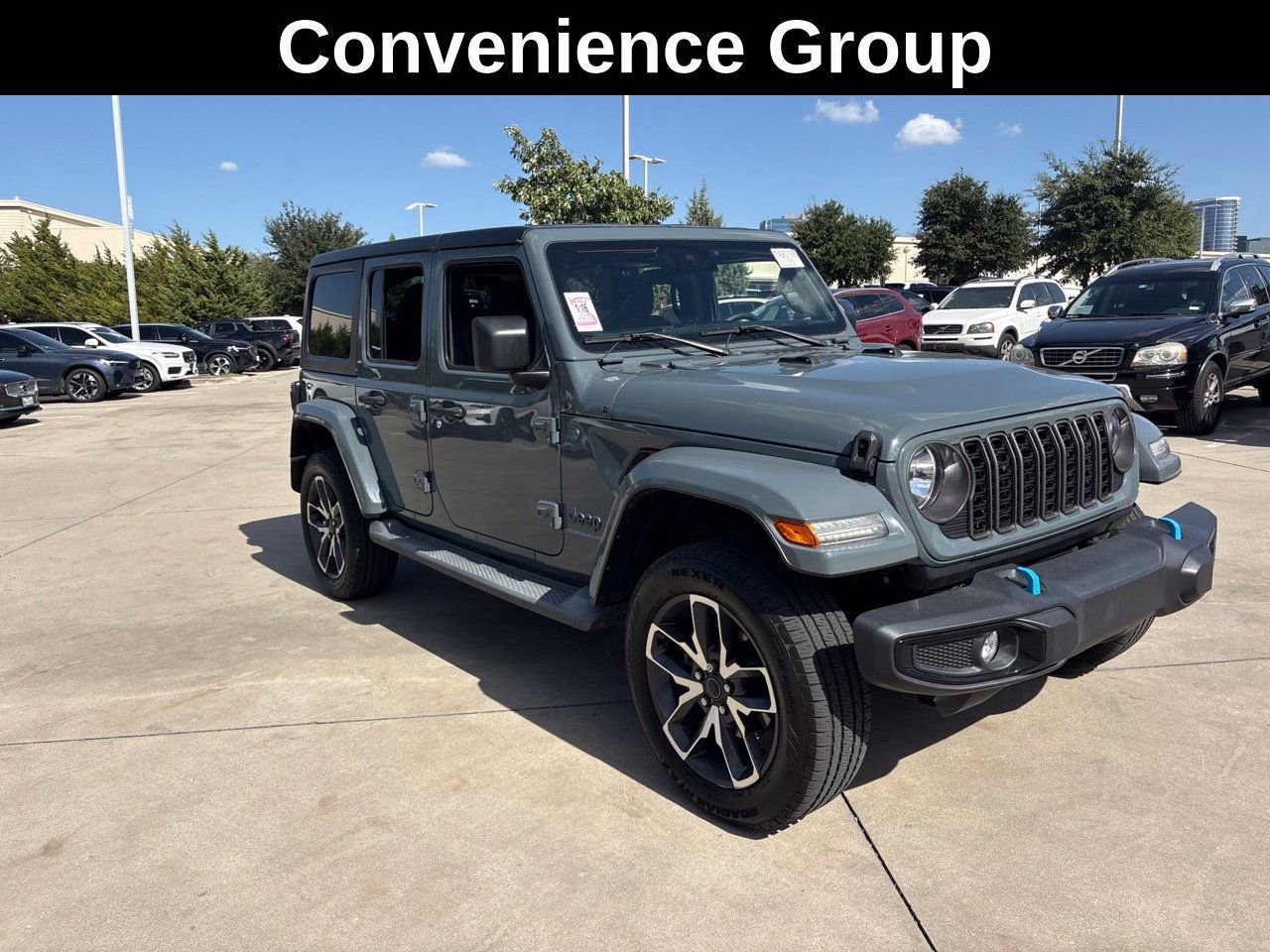 Used 2024 Jeep Wrangler Unlimited w/ Convenience Group AWD/4WD image 3