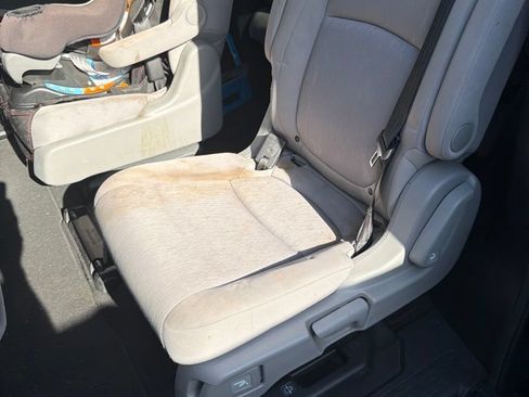 Used 2019 Honda Odyssey EX image 22