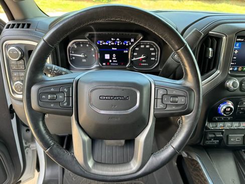 Used 2021 GMC Sierra 1500 Denali w/ Driver Alert Package II AWD/4WD image 27