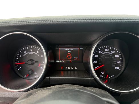 Used 2019 Ford Mustang GT Premium image 11