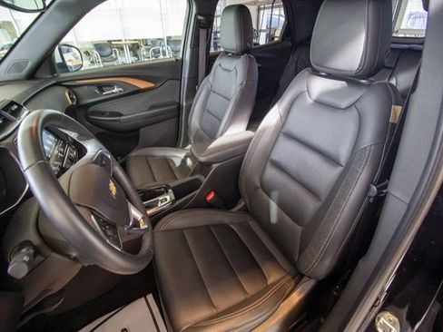 Used 2021 Chevrolet TrailBlazer ACTIV w/ Convenience Package image 15