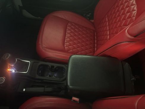 Used 2021 Jeep Gladiator Willys image 49