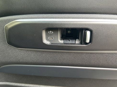 Used 2024 BMW X7 xDrive40i AWD/4WD image 39