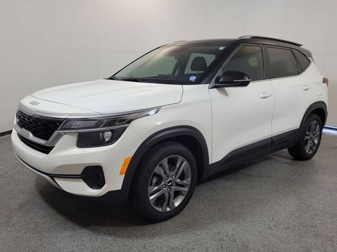 Used 2022 Kia Seltos S FWD image 3