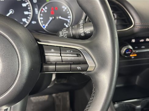 Used 2024 MAZDA MAZDA3 s image 31