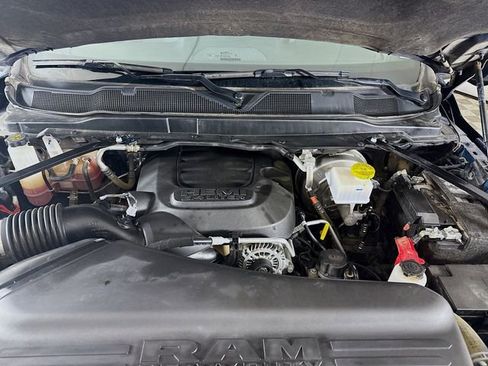 Used 2024 RAM 2500 Big Horn w/ Bed Utility Group image 27