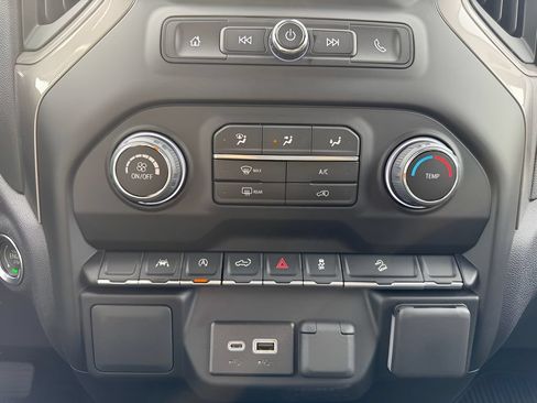 New 2026 Chevrolet Silverado 1500 Custom Trail Boss AWD/4WD image 19