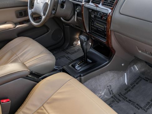 Used 1998 Toyota 4Runner Limited image 18