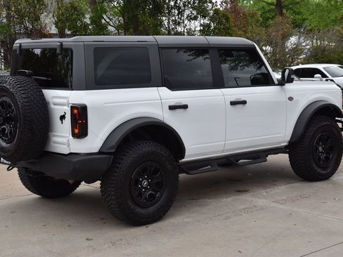 Used 2023 Ford Bronco Wildtrak AWD/4WD image 7