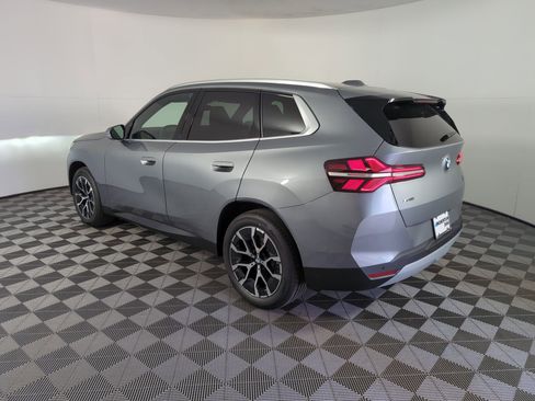 Used 2025 BMW X3 xDrive30i image 3